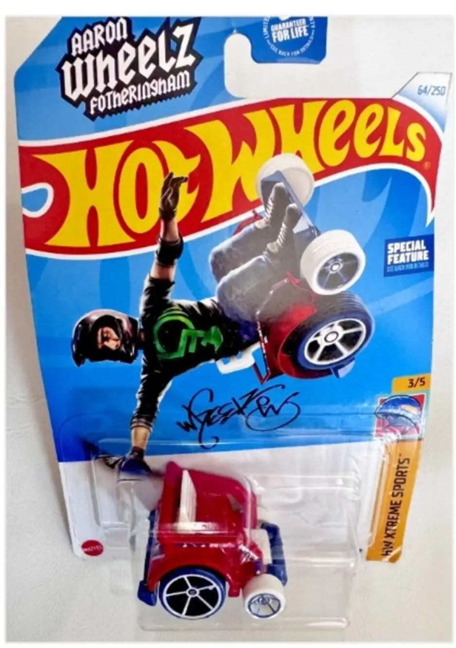 Hot Wheels Wheelie Chair HW Xtreme Sports 3/5 Aaron Wheels